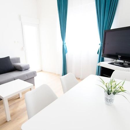 Cozy Beach Apartments Makarska Exterior foto